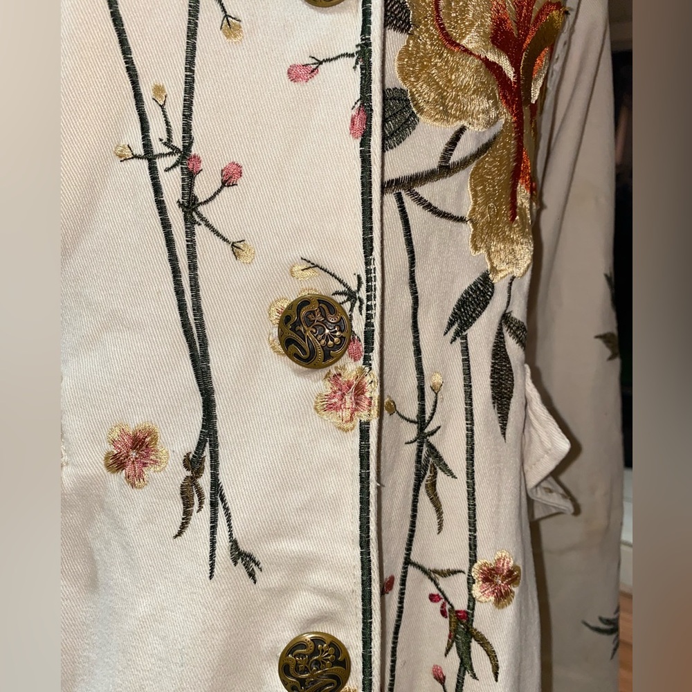 ❌SOLD❌Carmen Couture Embroidered Coat JWLA  Time For Me Style - Picture 2 of 10